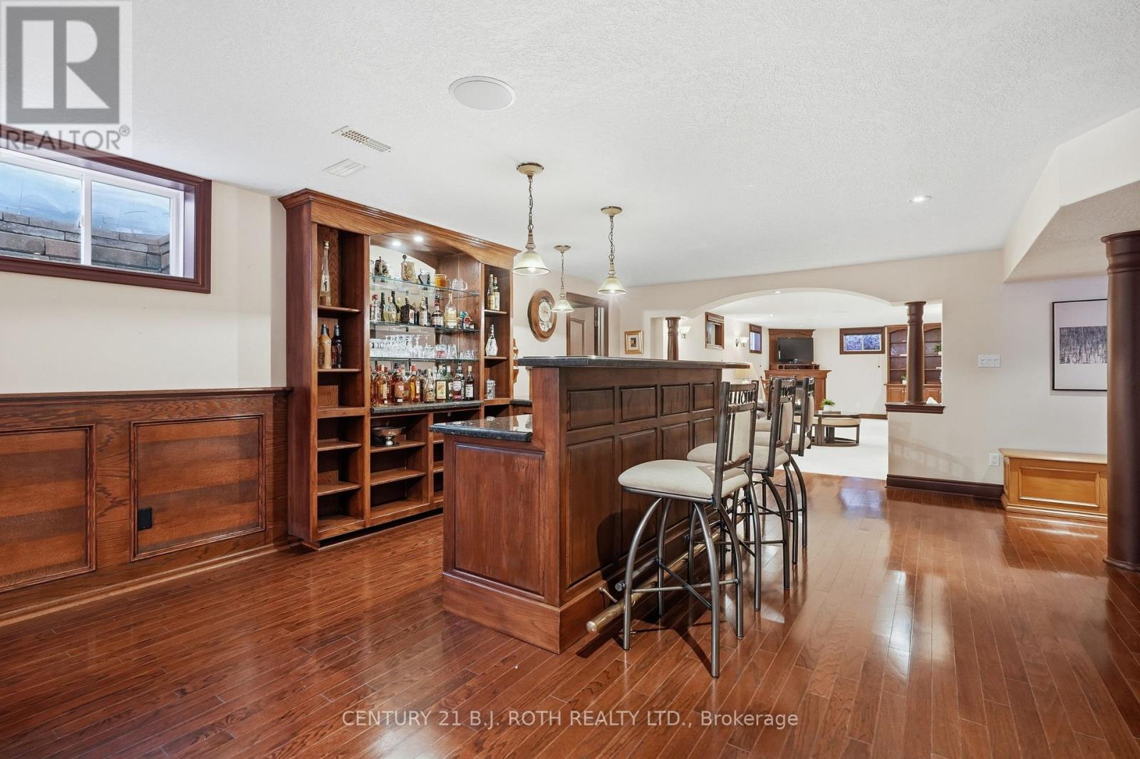 6 Lloyd Cook Drive E, Springwater (Snow Valley), Ontario L4M 4S4 - Photo 30 - S12824024