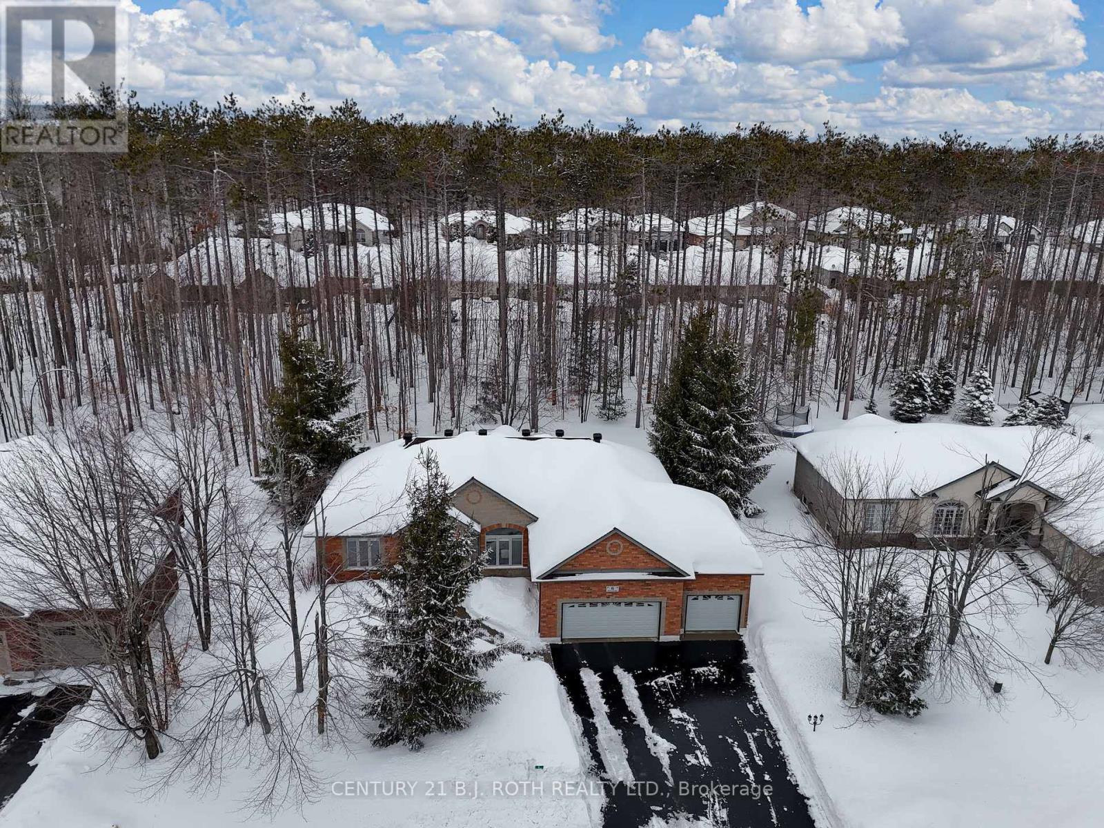 6 Lloyd Cook Drive E, Springwater (Snow Valley), Ontario L4M 4S4 - Photo 42 - S12824024