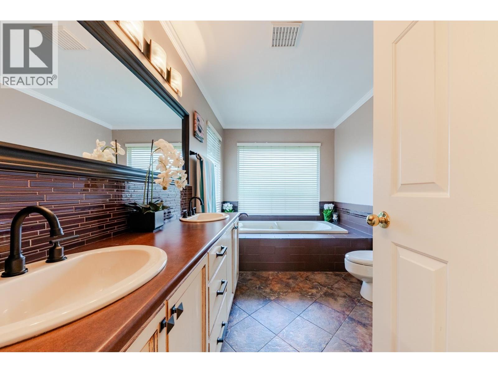 6129 49 Avenue, Delta, British Columbia  V4K 4X2 - Photo 31 - R3093882