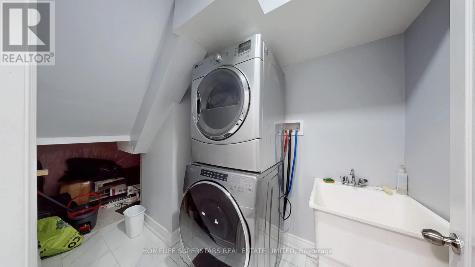 67 Bonnie Braes Drive, Brampton, Ontario  L6Y 0Y6 - Photo 22 - W12823990