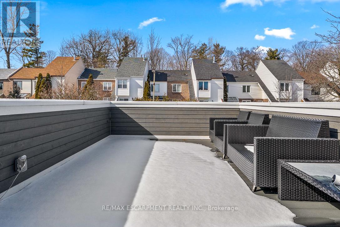 1163 Kos Boulevard, Mississauga, Ontario  L5J 4L3 - Photo 38 - W12824020