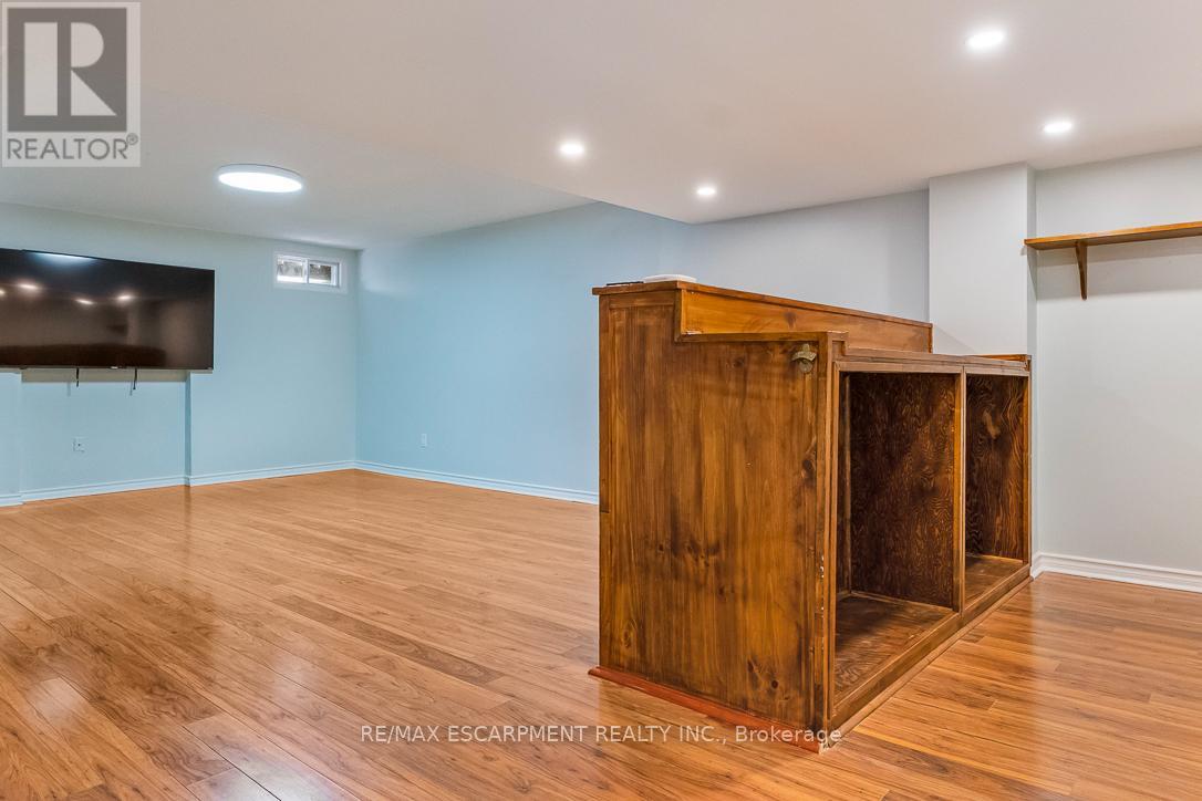 1163 Kos Boulevard, Mississauga, Ontario  L5J 4L3 - Photo 40 - W12824020