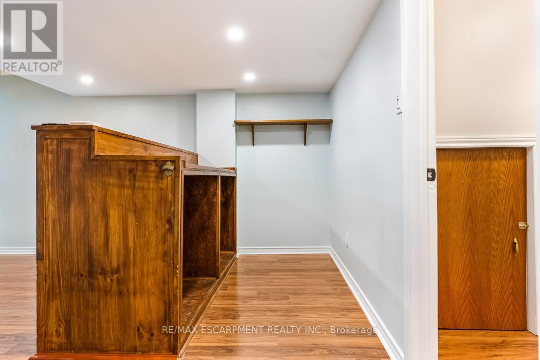 1163 Kos Boulevard, Mississauga, Ontario  L5J 4L3 - Photo 41 - W12824020