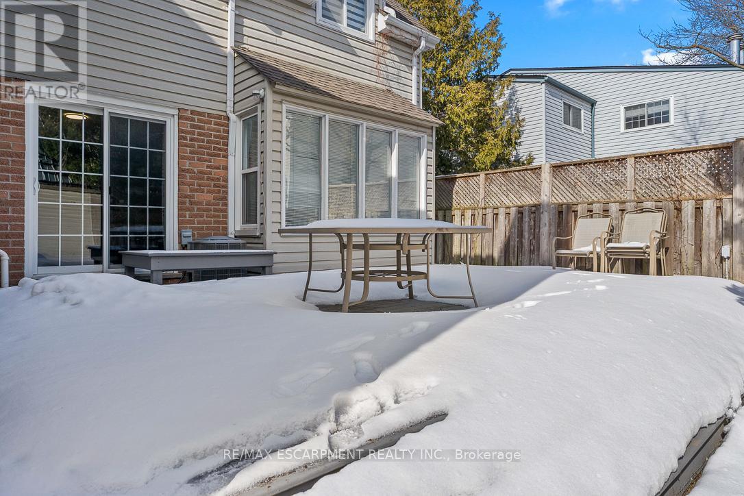 1163 Kos Boulevard, Mississauga, Ontario  L5J 4L3 - Photo 48 - W12824020