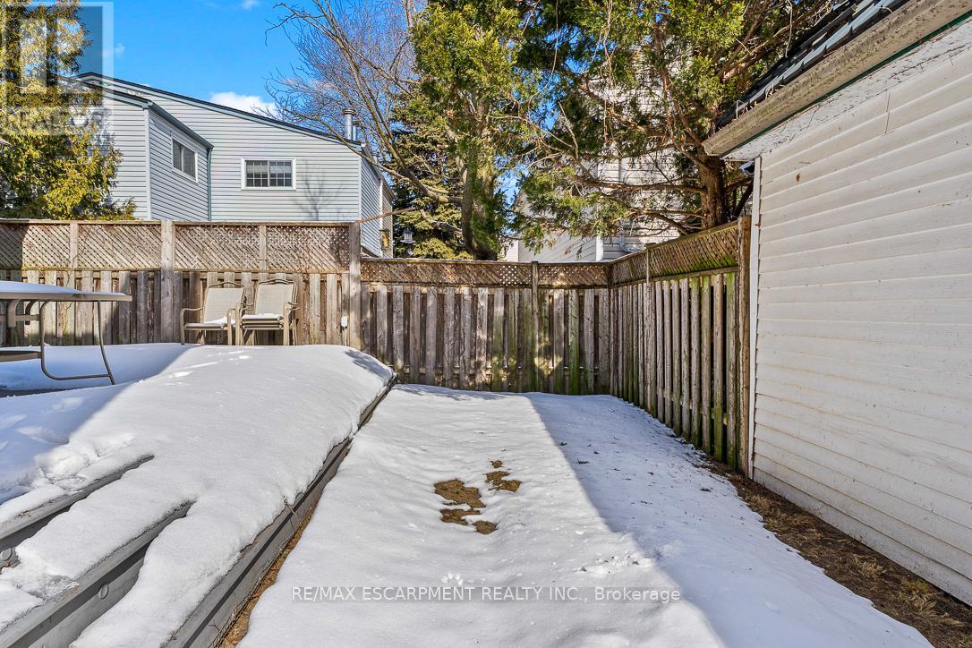 1163 Kos Boulevard, Mississauga, Ontario  L5J 4L3 - Photo 50 - W12824020