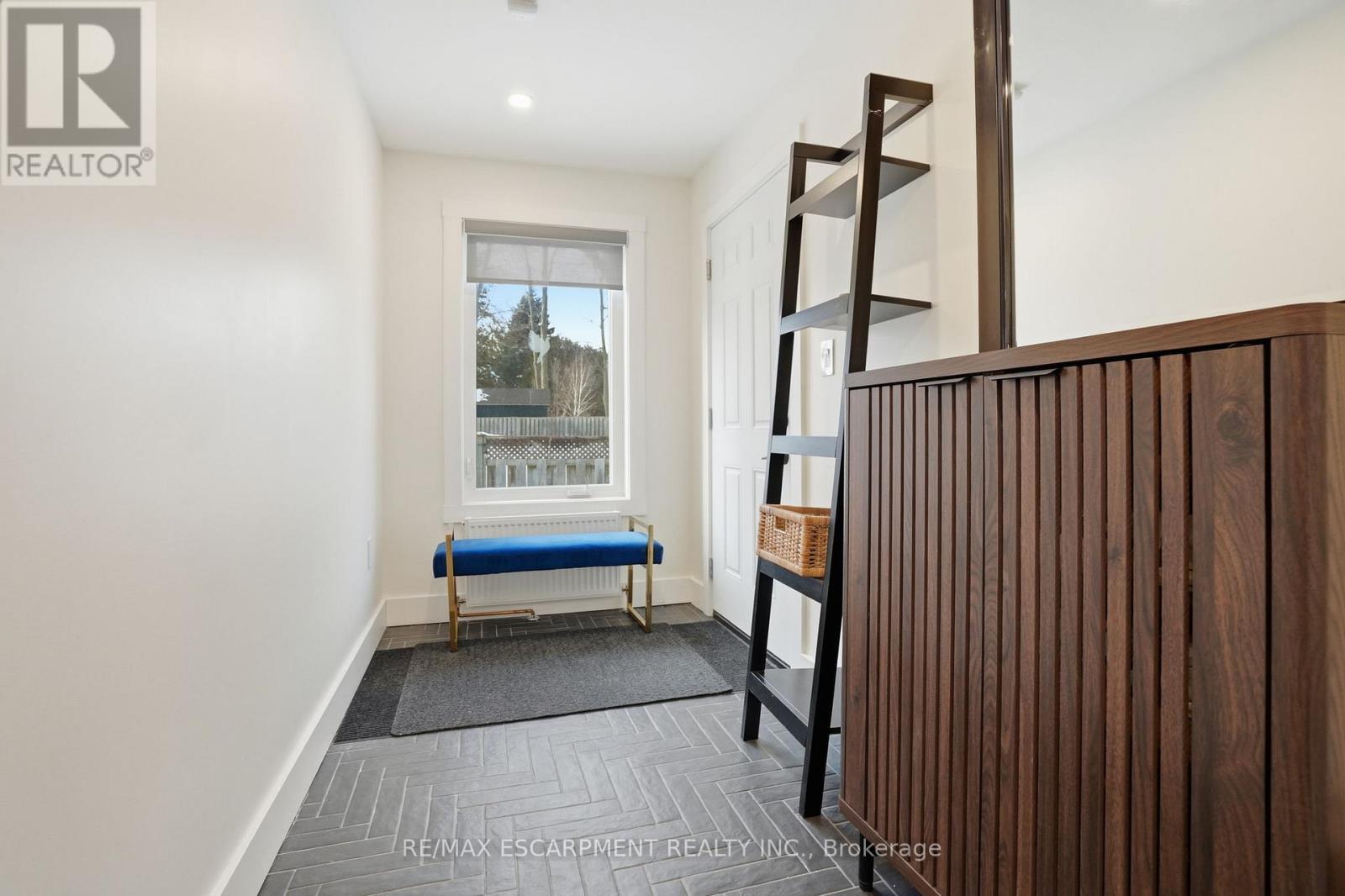 29 Pinewood Trail, Mississauga, Ontario  L5G 2L2 - Photo 20 - W12824030