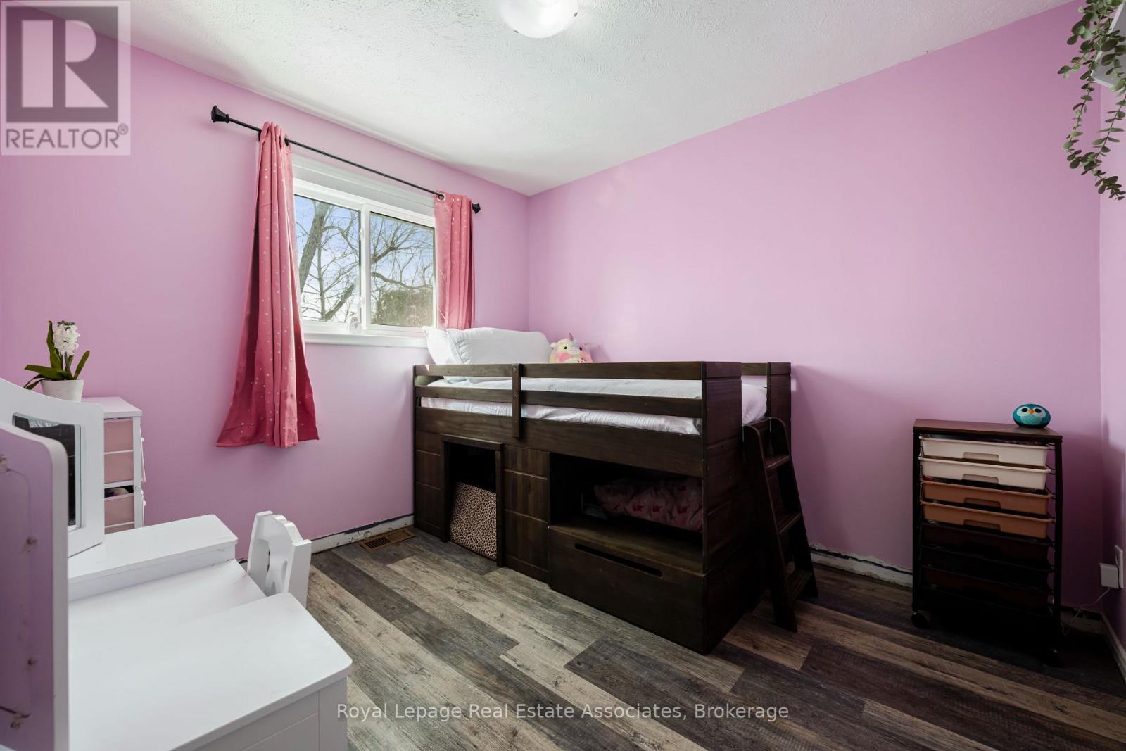 55 Mcintyre Crescent, Halton Hills (Georgetown), Ontario  L7G 1N5 - Photo 22 - W12824042