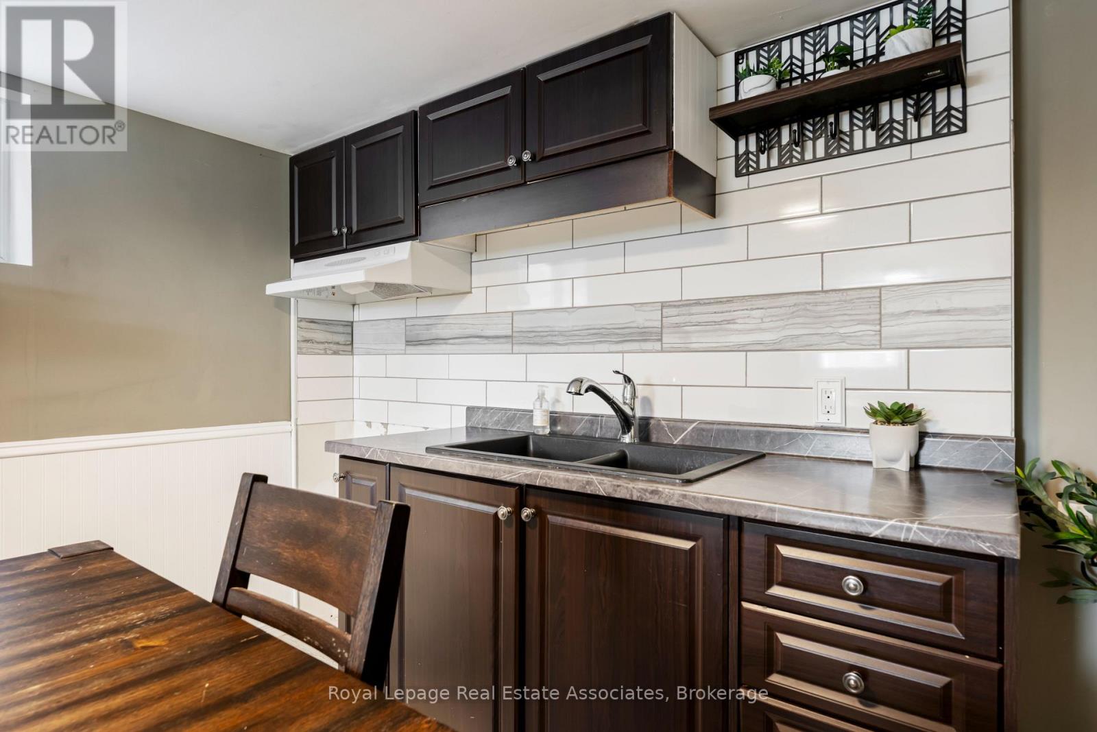 55 Mcintyre Crescent, Halton Hills (Georgetown), Ontario  L7G 1N5 - Photo 27 - W12824042