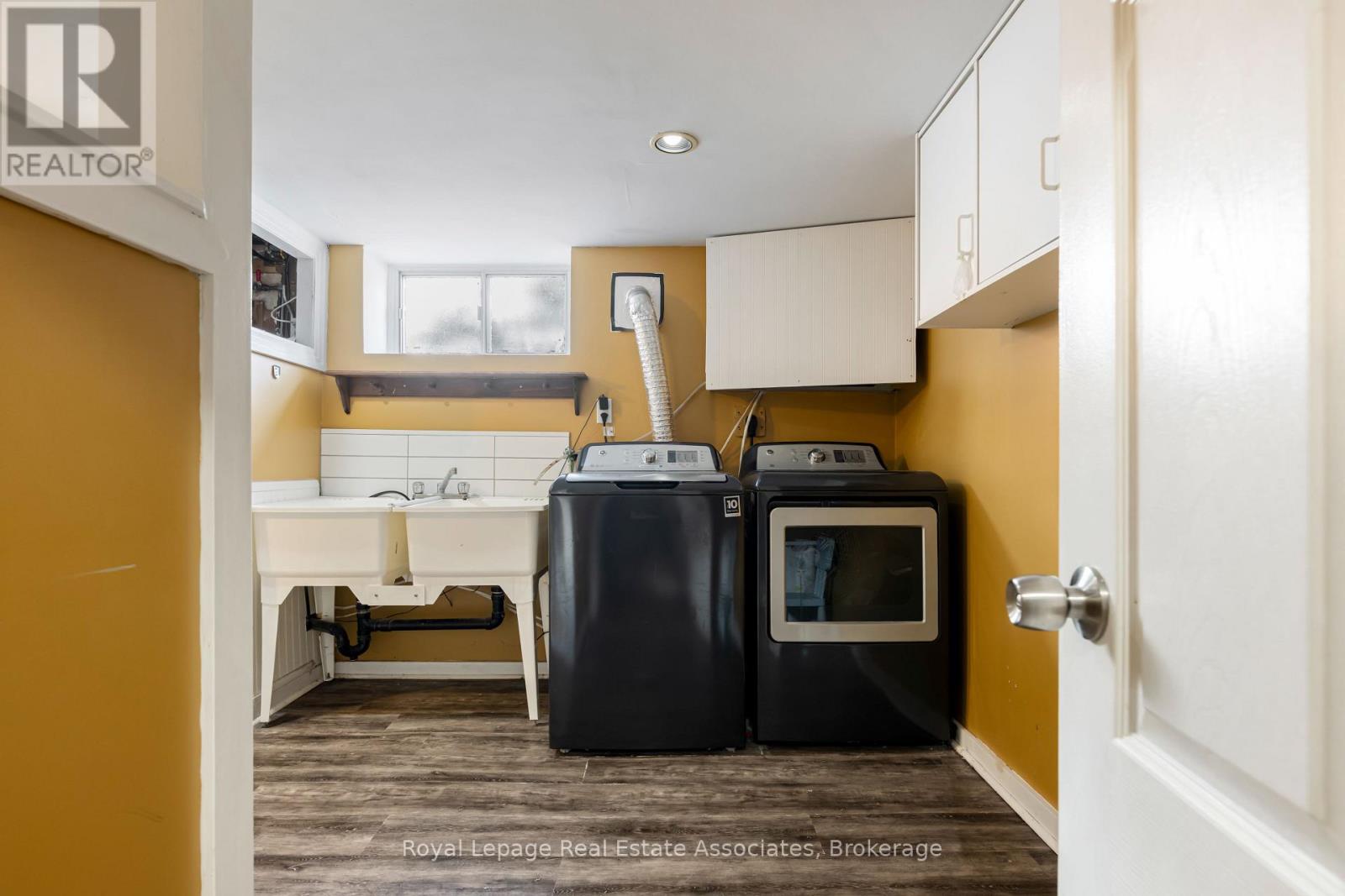 55 Mcintyre Crescent, Halton Hills (Georgetown), Ontario  L7G 1N5 - Photo 34 - W12824042