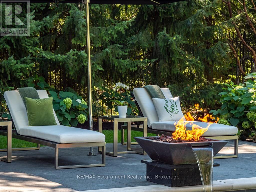 15 Chartwell Road, Oakville, Ontario  L6J 3Z3 - Photo 22 - W12824170