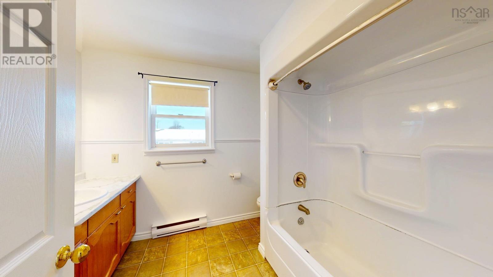 2 Foster Street, Kentville, Nova Scotia  B4N 1X3 - Photo 19 - 202603444