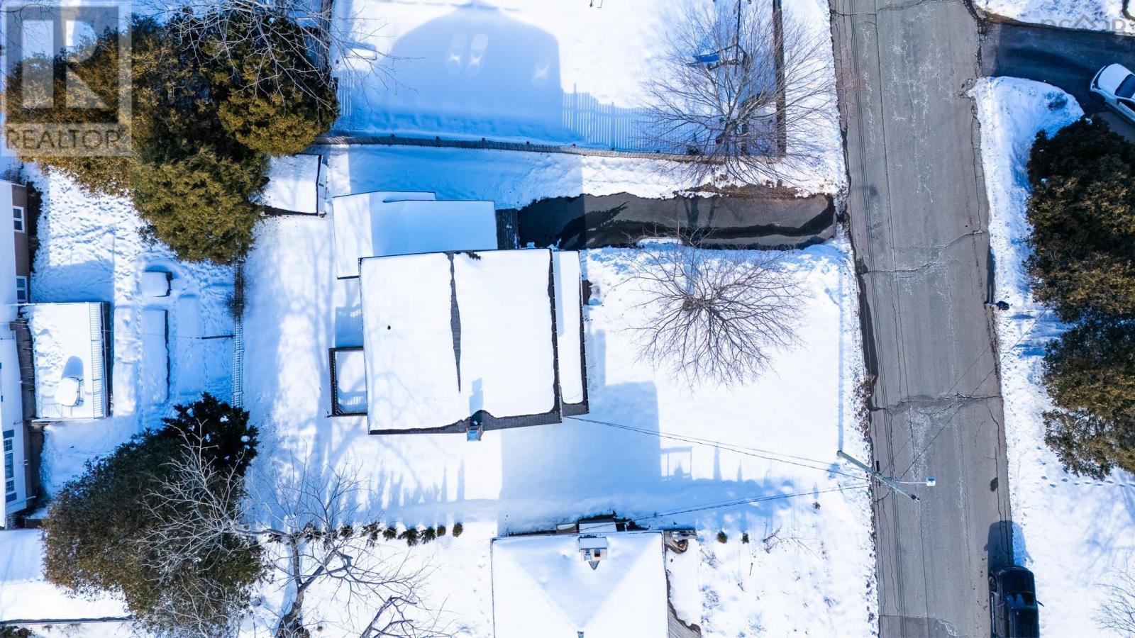 2 Foster Street, Kentville, Nova Scotia  B4N 1X3 - Photo 35 - 202603444