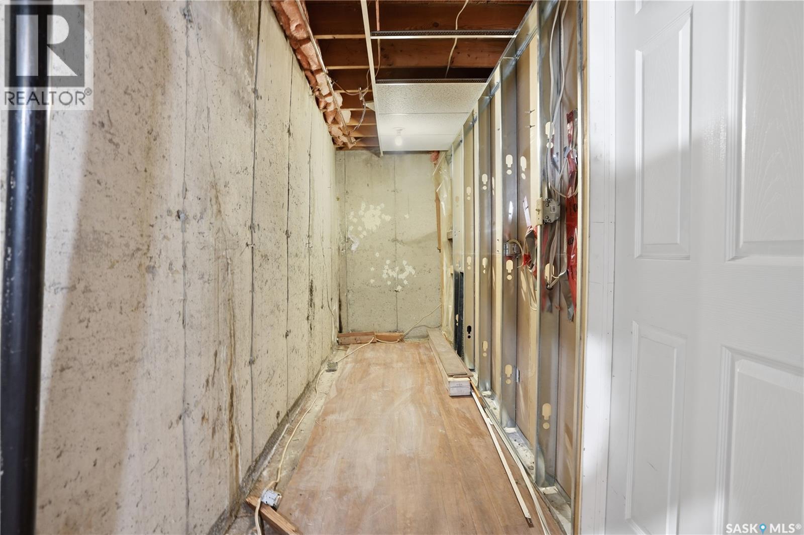 62 Vernon Crescent, Regina, Saskatchewan  S4R 7P5 - Photo 30 - SK029193