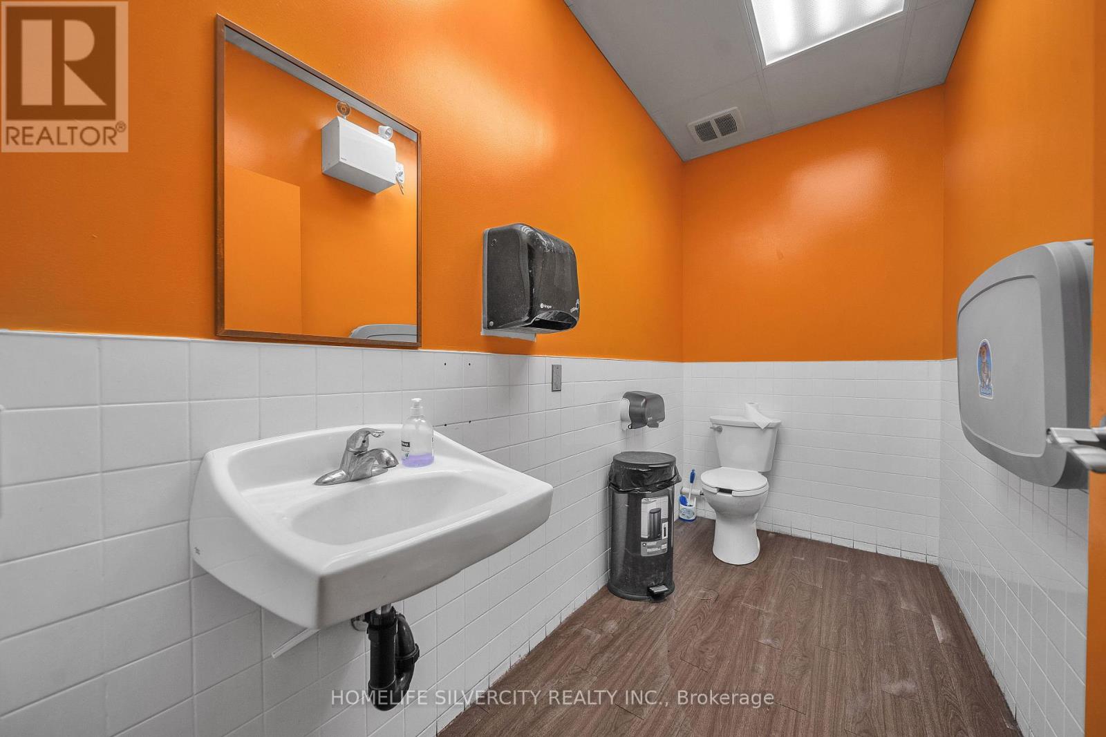 2 - 380 Eramosa Road, Guelph (General Hospital), Ontario  N1E 2M9 - Photo 17 - X12824004