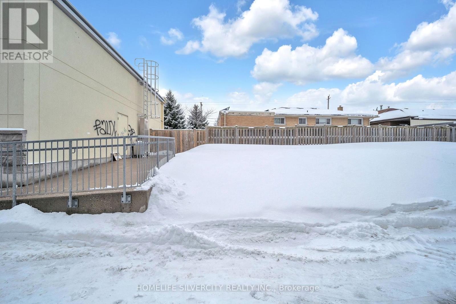 2 - 380 Eramosa Road, Guelph (General Hospital), Ontario  N1E 2M9 - Photo 39 - X12824004