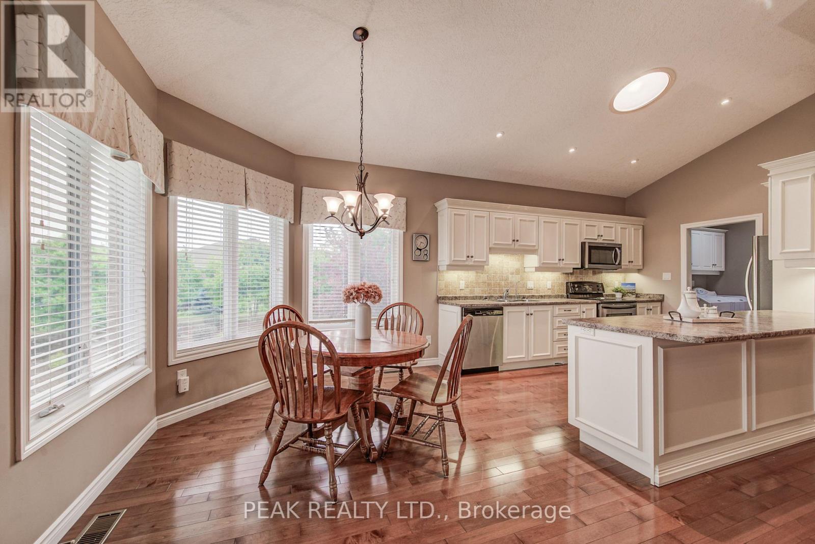 116 Stonecroft Way, Wilmot, Ontario  N3A 4L6 - Photo 17 - X12824054