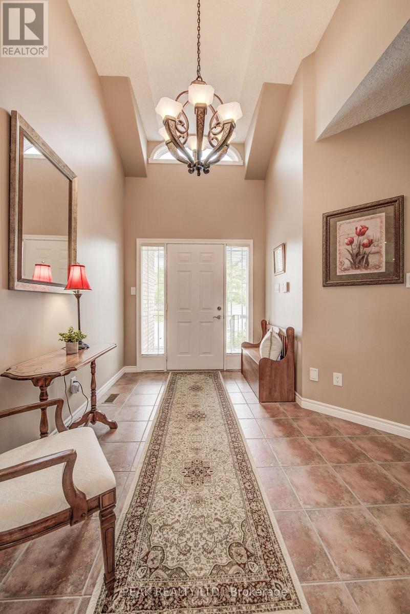 116 Stonecroft Way, Wilmot, Ontario  N3A 4L6 - Photo 3 - X12824054