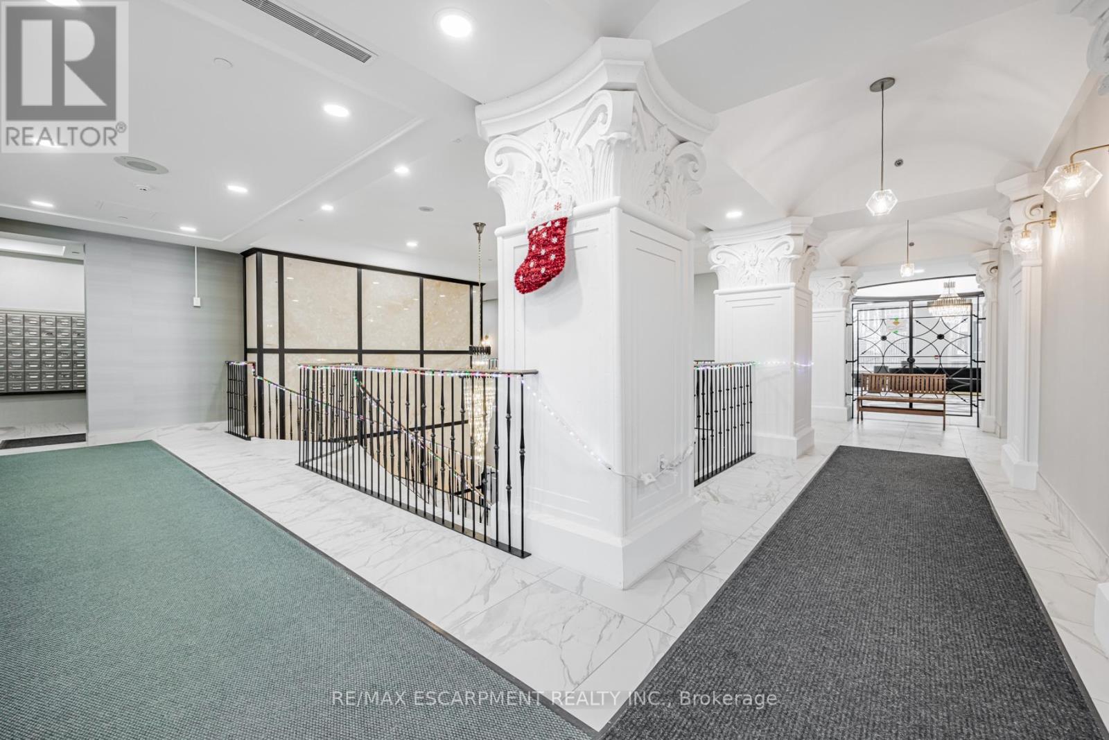 2301 - 61 Town Centre Court, Toronto, Ontario  M1P 5C5 - Photo 31 - E12795844