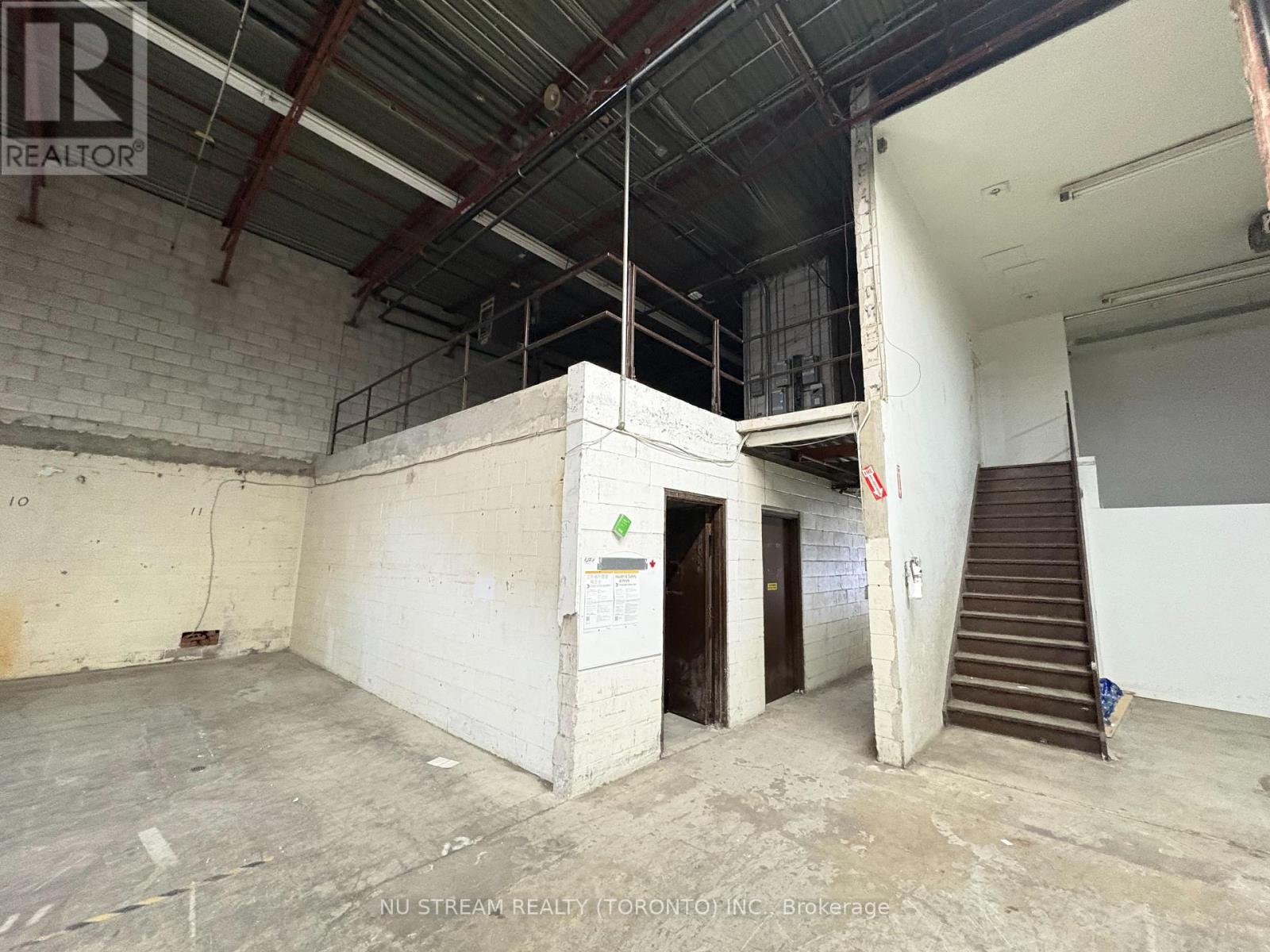 1 - 30 West Pearce Street, Richmond Hill, Ontario L4B 1E3 - Photo 10 - N12810150