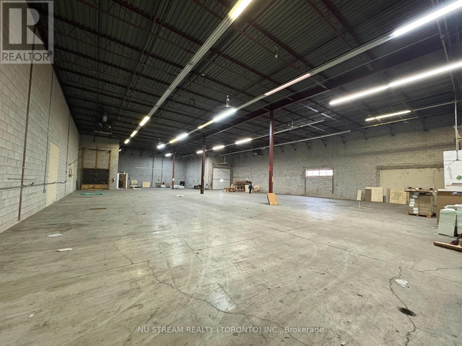 1 - 30 West Pearce Street, Richmond Hill, Ontario L4B 1E3 - Photo 8 - N12810150