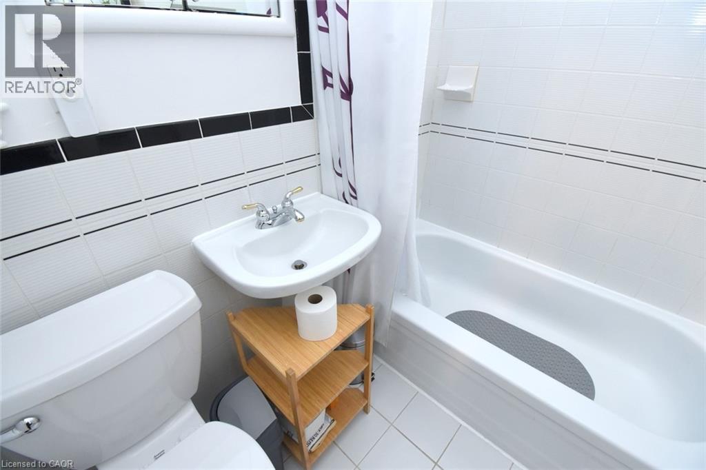 30 Hunter Street, Dundas, Ontario  L9H 1E6 - Photo 24 - 40808056