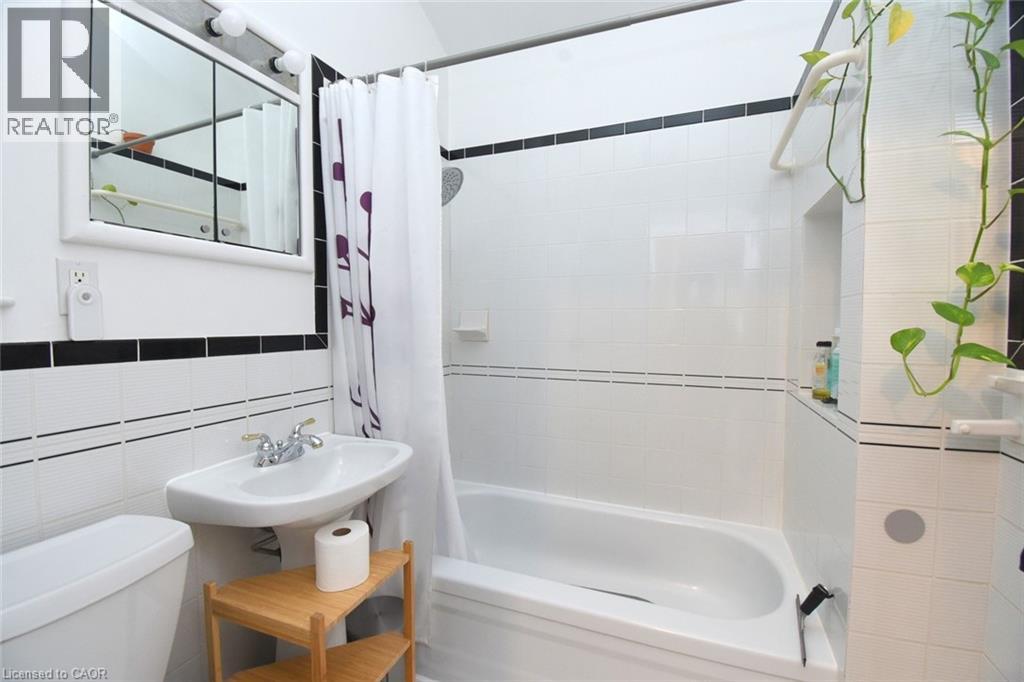 30 Hunter Street, Dundas, Ontario  L9H 1E6 - Photo 26 - 40808056