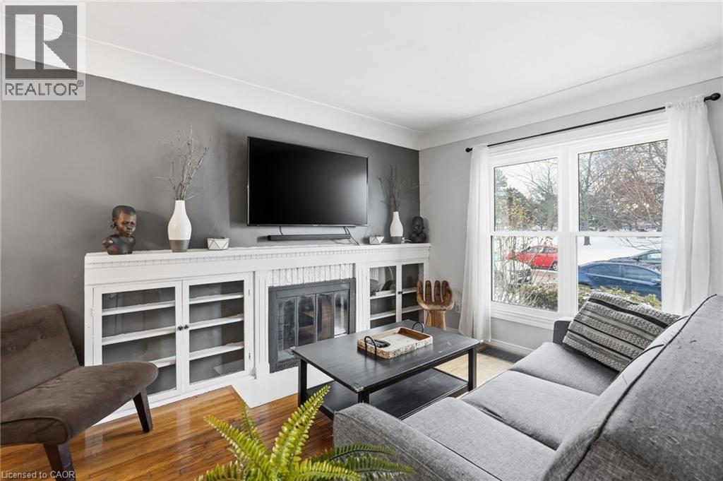 20 East 18th Street, Hamilton, Ontario  L9A 4N7 - Photo 4 - 40807735