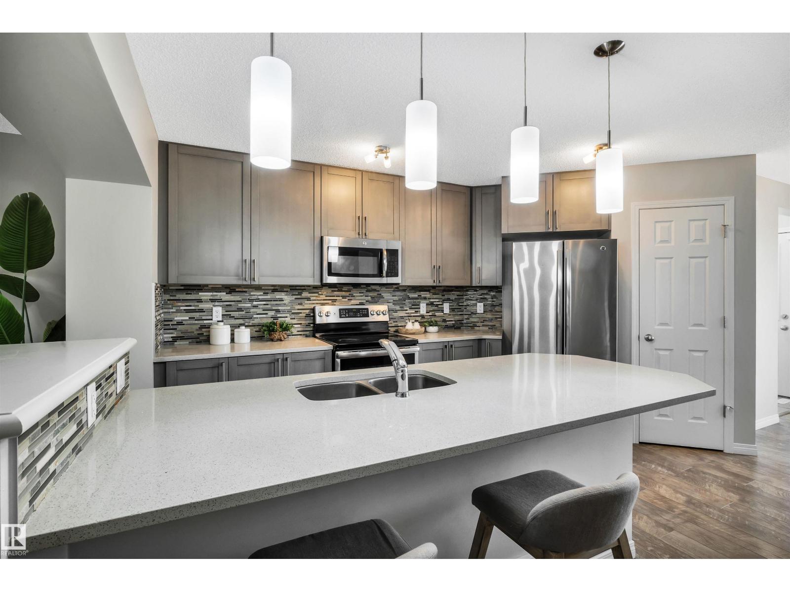 1271 Chappelle Bv Sw, Edmonton, Alberta  T6W 3R1 - Photo 9 - E4473170