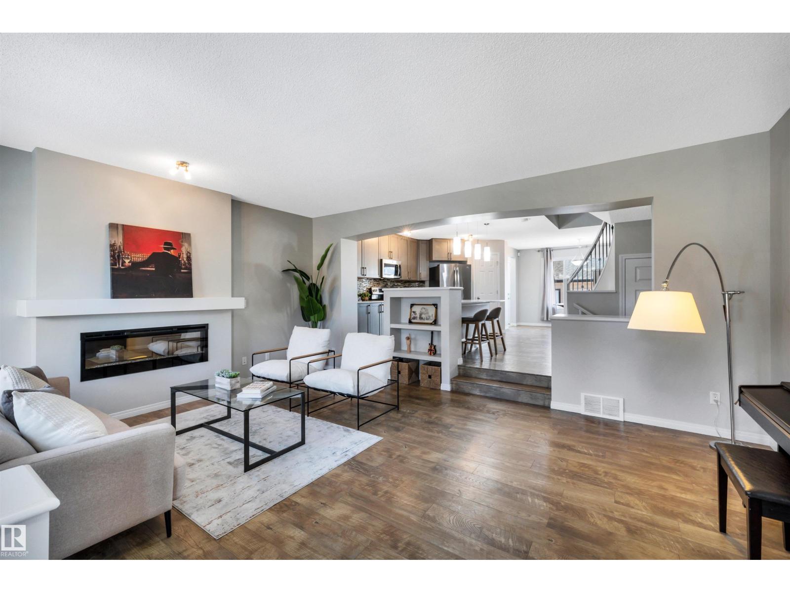 1271 Chappelle Bv Sw, Edmonton, Alberta  T6W 3R1 - Photo 4 - E4473170