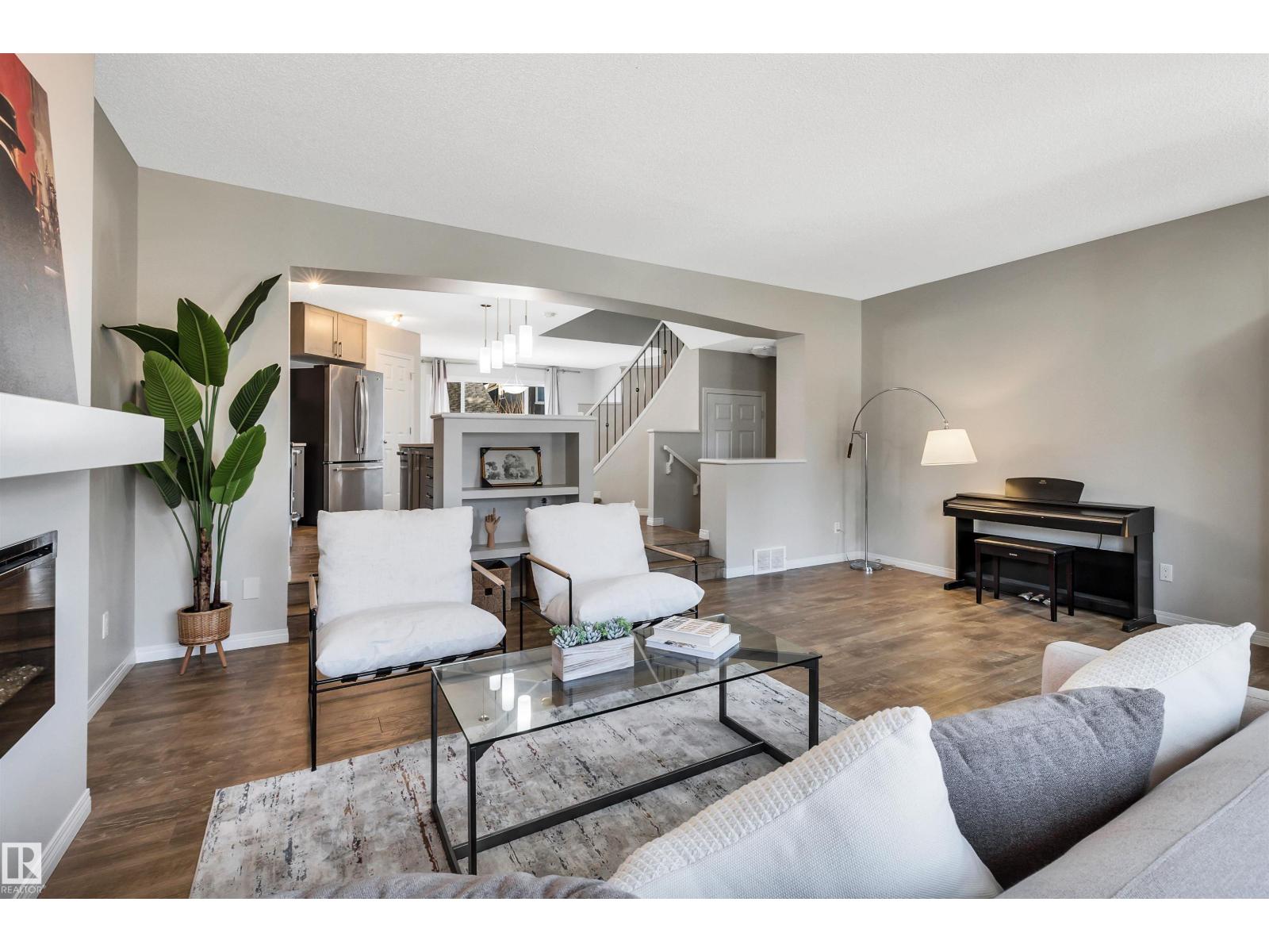 1271 Chappelle Bv Sw, Edmonton, Alberta  T6W 3R1 - Photo 5 - E4473170