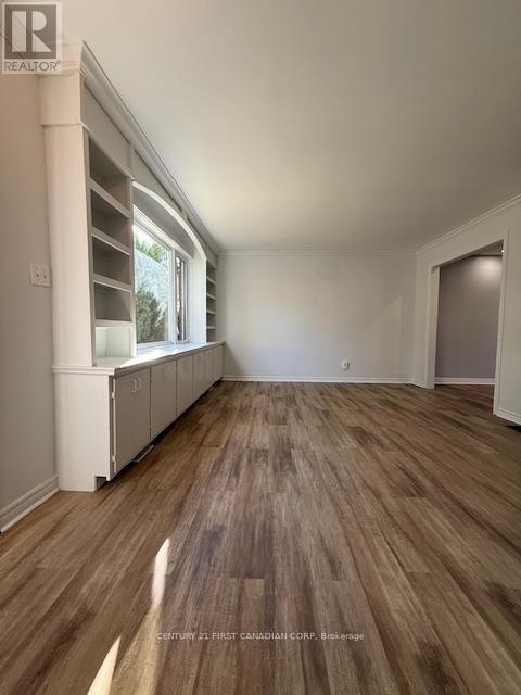 17 Vincent Crescent E, London South, Ontario  N6C 4X9 - Photo 5 - X12824162
