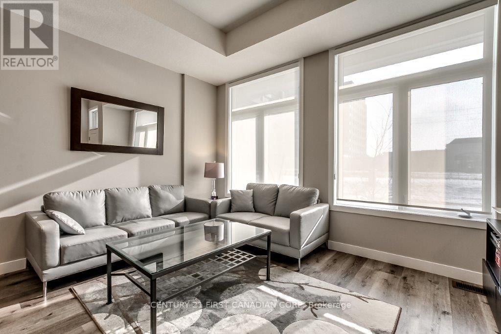 82 - 275 Callaway Road, London North, Ontario  N6G 0M3 - Photo 4 - X12824270