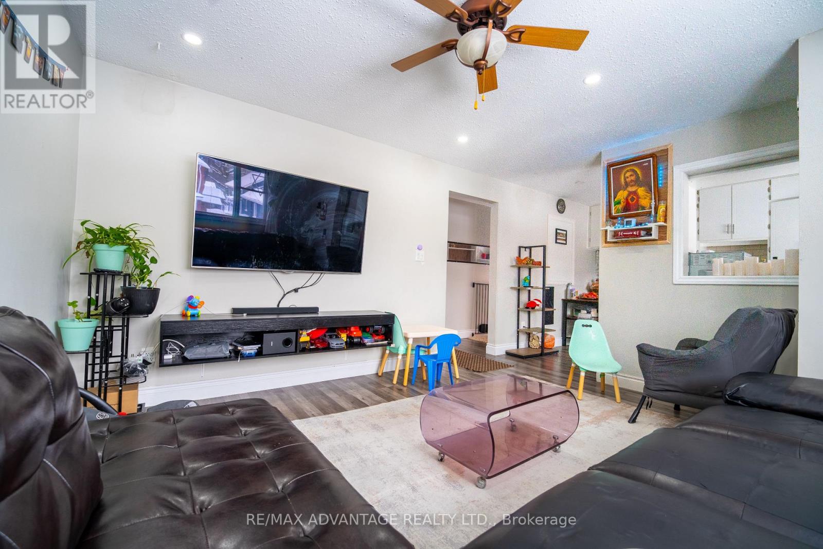 46 Forest Road, Cambridge, Ontario  N1S 3B5 - Photo 8 - X12824276