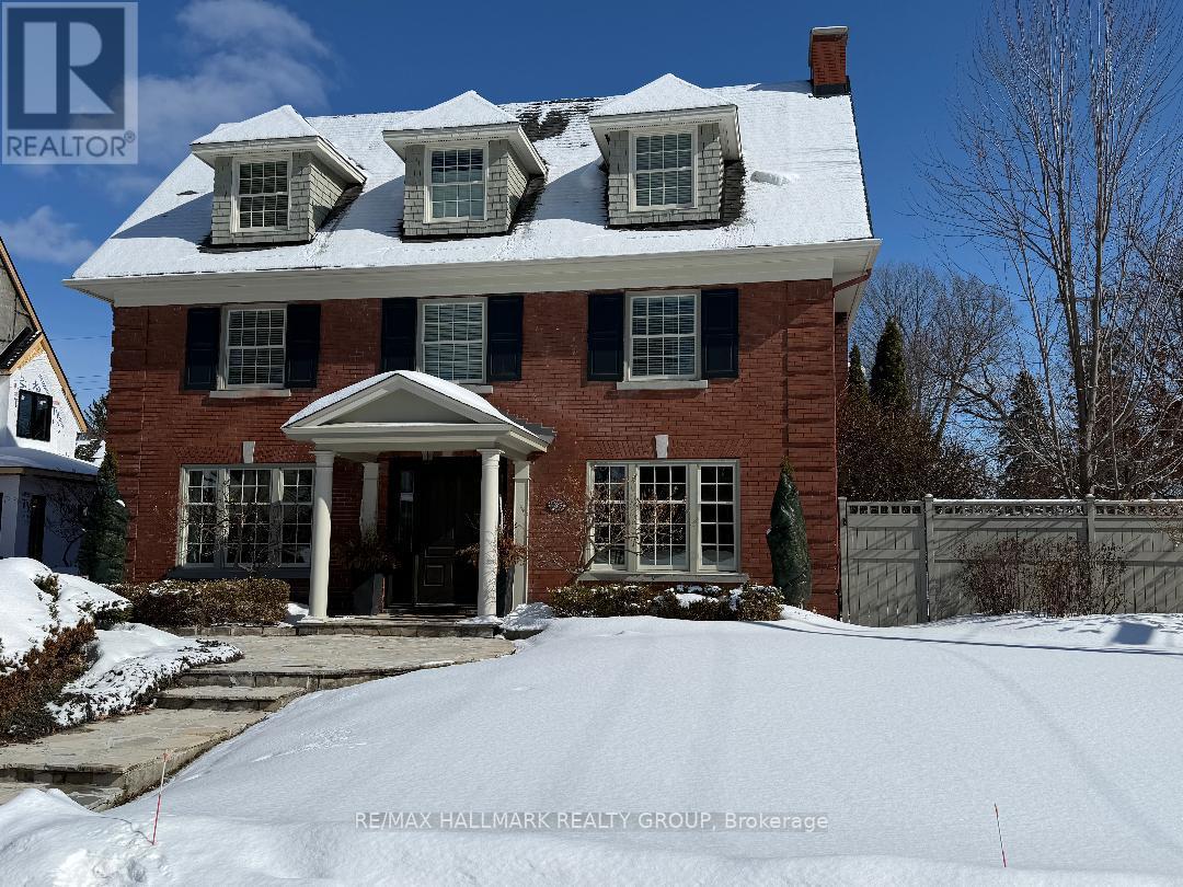 525 PICCADILLY AVENUE, Ottawa, Ontario