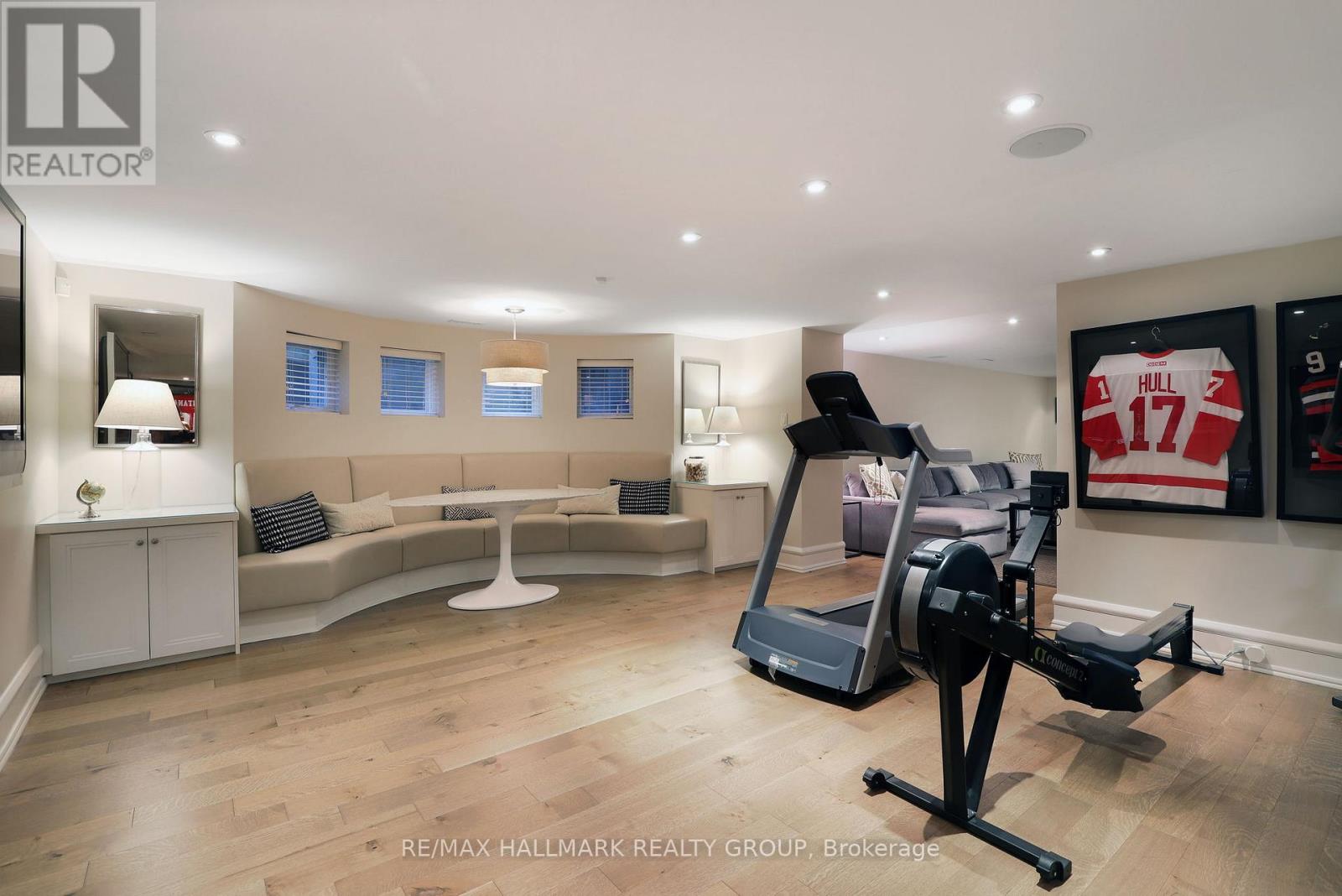 525 Piccadilly Avenue, Ottawa, Ontario  K1Y 0H7 - Photo 50 - X12824072