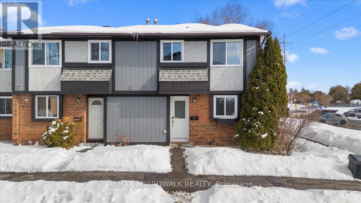 428 MOODIE DRIVE, Ottawa, Ontario