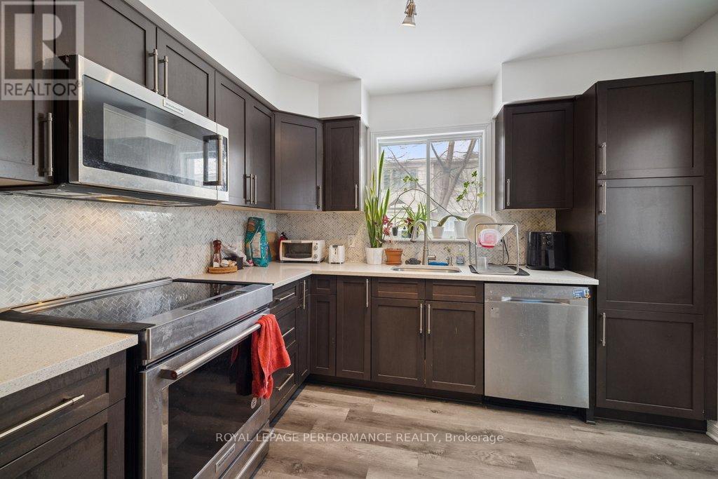 1666 Jobin Crescent, Ottawa, Ontario  K1J 1C5 - Photo 16 - X12824262