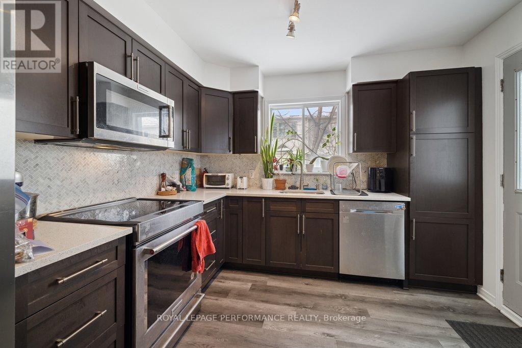 1666 Jobin Crescent, Ottawa, Ontario  K1J 1C5 - Photo 17 - X12824262