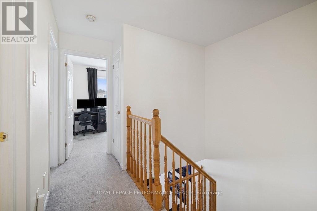 1666 Jobin Crescent, Ottawa, Ontario  K1J 1C5 - Photo 20 - X12824262