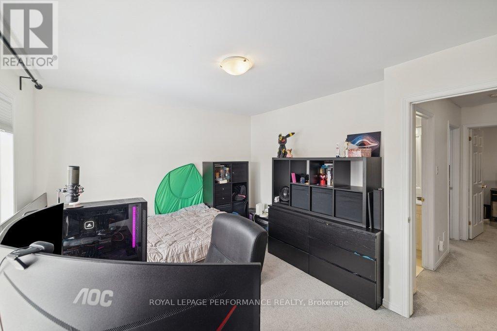 1666 Jobin Crescent, Ottawa, Ontario  K1J 1C5 - Photo 25 - X12824262