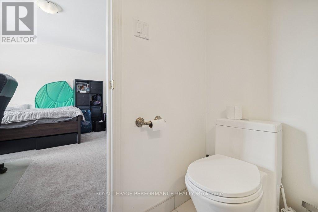 1666 Jobin Crescent, Ottawa, Ontario  K1J 1C5 - Photo 27 - X12824262