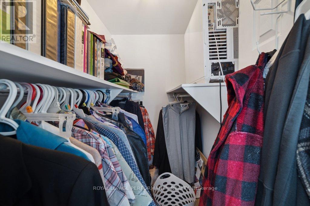 1666 Jobin Crescent, Ottawa, Ontario  K1J 1C5 - Photo 28 - X12824262