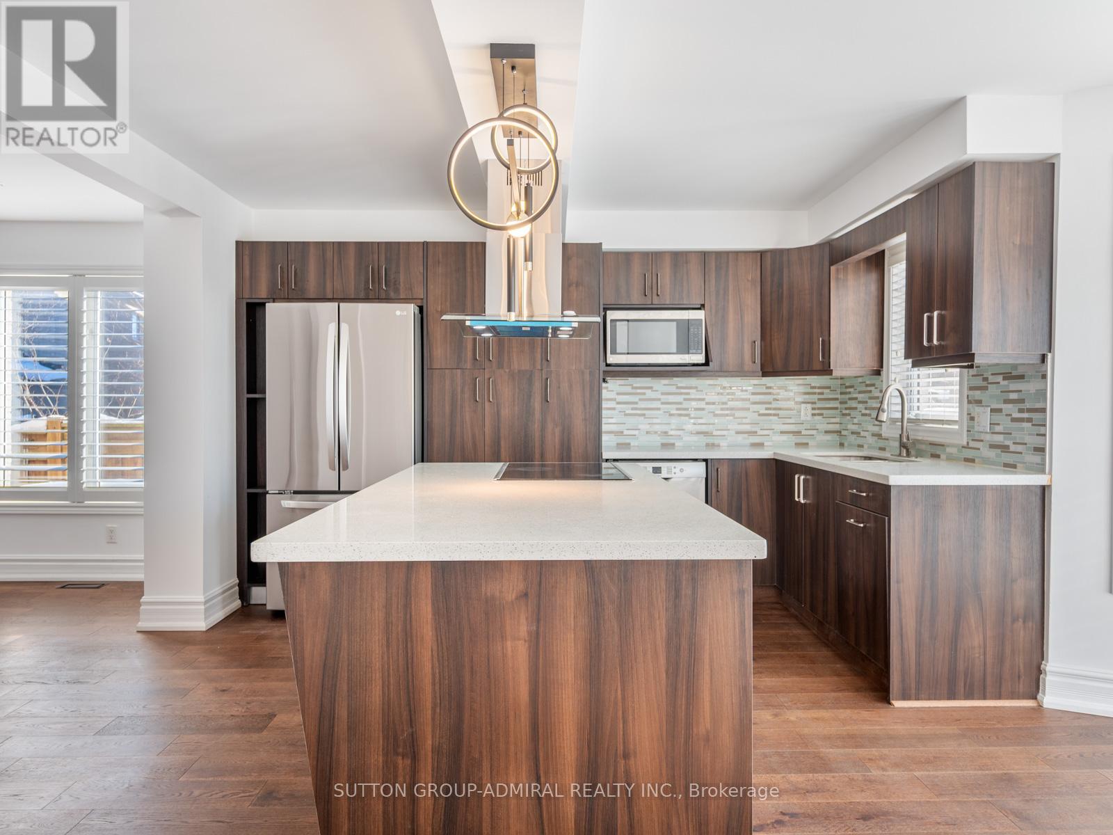 172 Kingsview Drive, Vaughan, Ontario  L4H 2Z3 - Photo 7 - N12749332