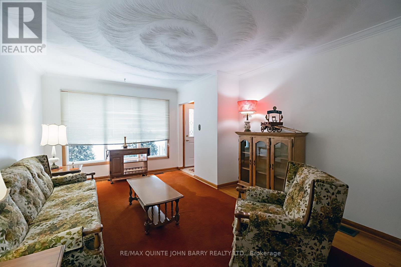 13 Belvedere Road, Quinte West, Ontario  K8V 4A8 - Photo 13 - X12824082