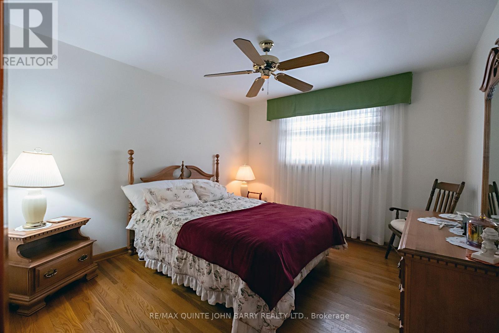 13 Belvedere Road, Quinte West, Ontario  K8V 4A8 - Photo 15 - X12824082