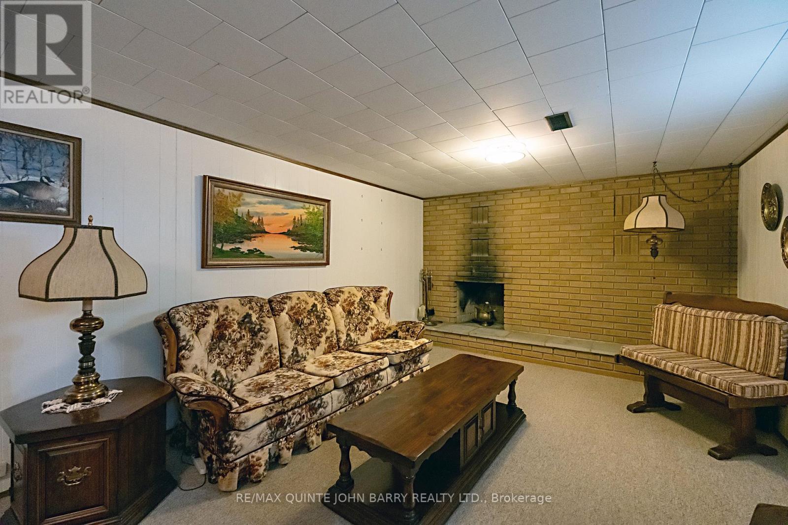 13 Belvedere Road, Quinte West, Ontario  K8V 4A8 - Photo 20 - X12824082