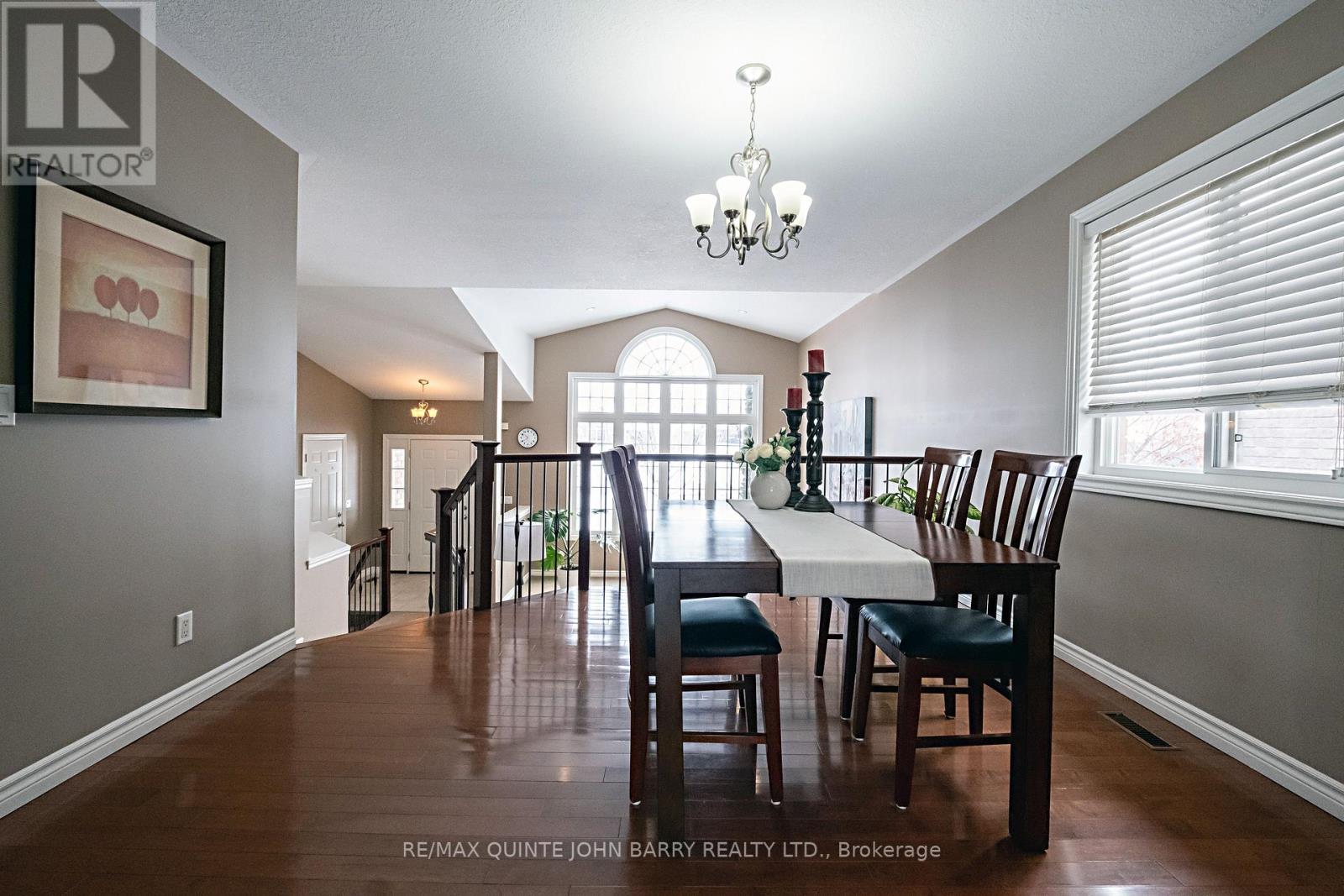 105 Parkview Heights, Quinte West, Ontario  K8V 0A2 - Photo 13 - X12824090