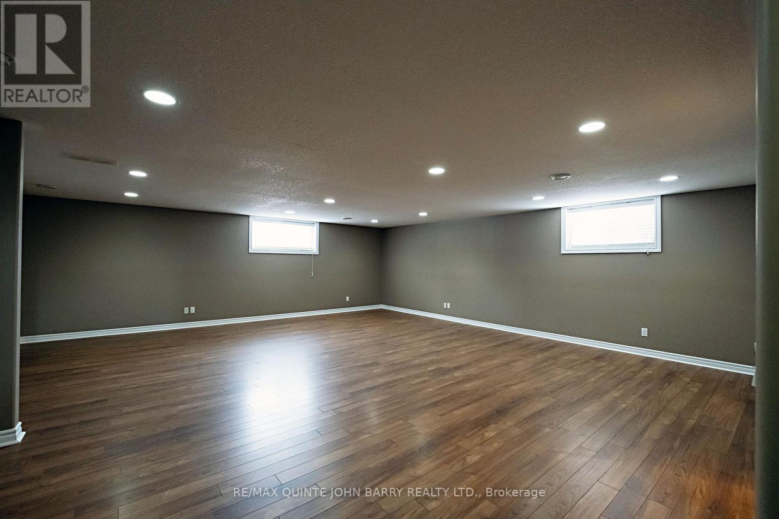 105 Parkview Heights, Quinte West, Ontario  K8V 0A2 - Photo 27 - X12824090