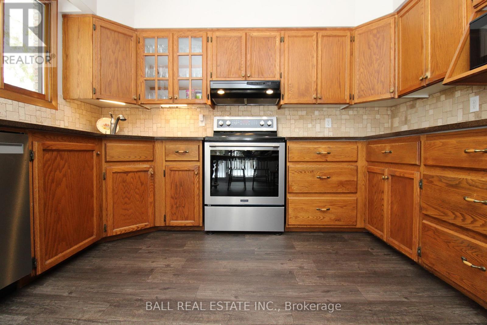 1559 Westbrook Drive, Peterborough (Monaghan Ward 2), Ontario  K9J 6R6 - Photo 18 - X12824096