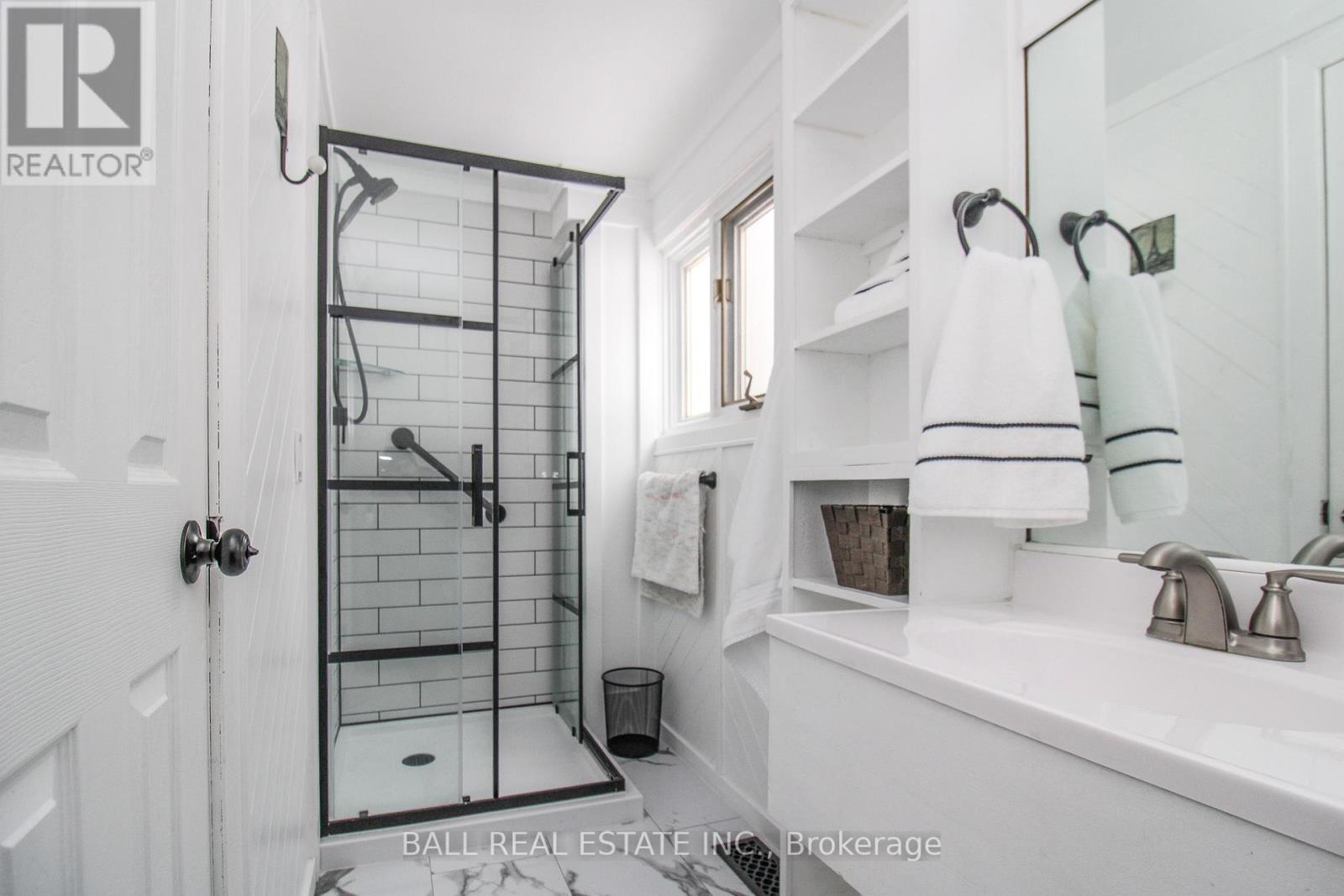 1559 Westbrook Drive, Peterborough (Monaghan Ward 2), Ontario  K9J 6R6 - Photo 31 - X12824096